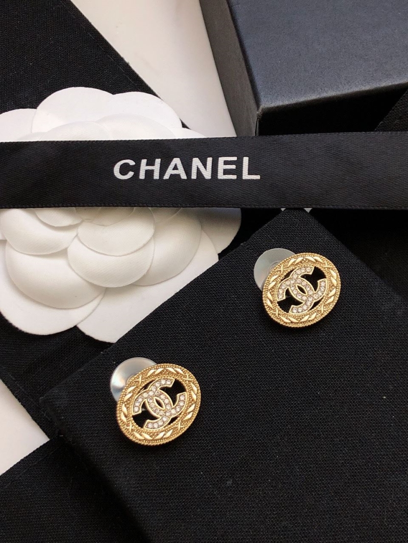 Ch**el earrings
